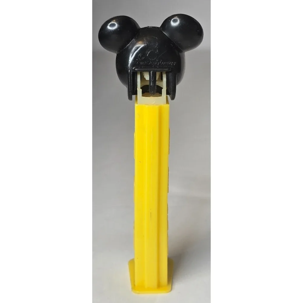 VINTAGE PEZ‎ DISNEY'S MICKEY MOUSE YELLOW DISPENSER WITH FEET COLLECTIBLE EUC